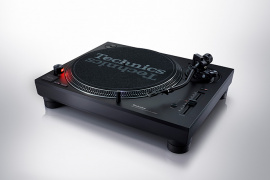 Technics SL-1210 MK7 Black